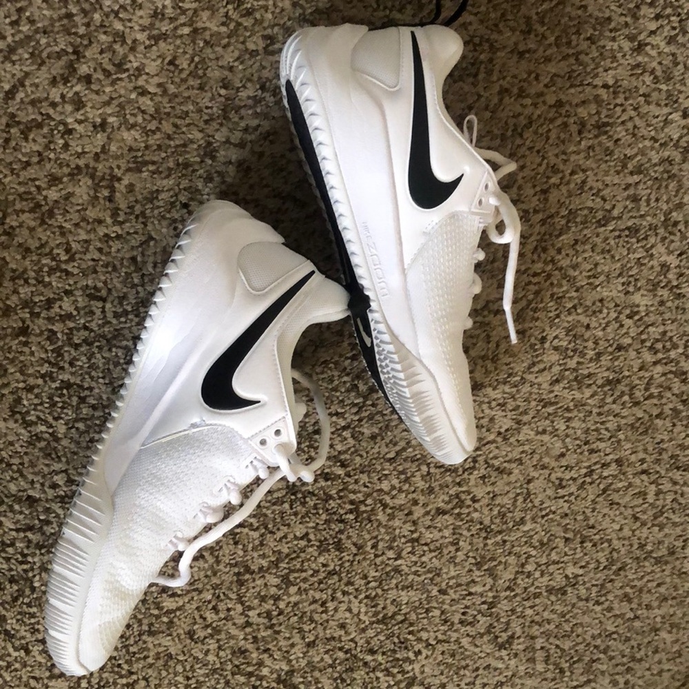 Nike volleyball shoes